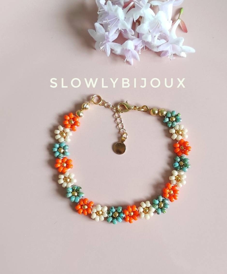 Bracelet de perles, bracelet fleurs marguerite tissées à la main