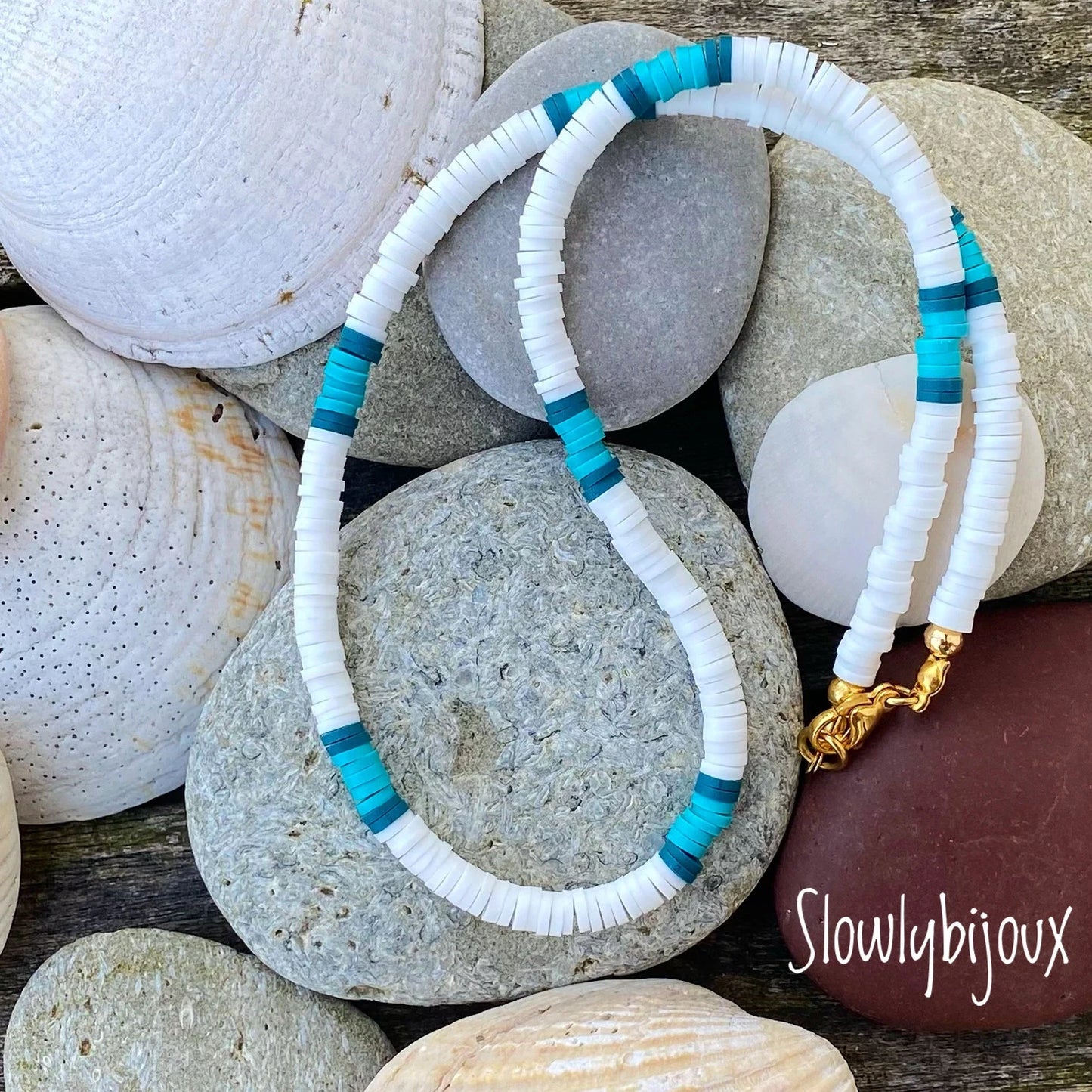 Collier blanc, collier heishi blanc, collier plage