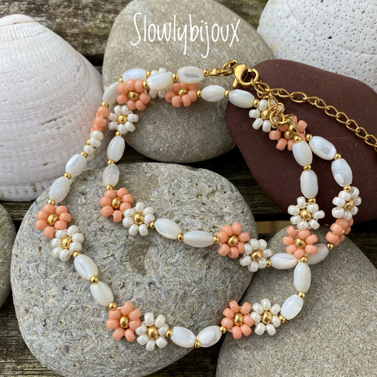 Collier marguerite rose, miyuki et nacre