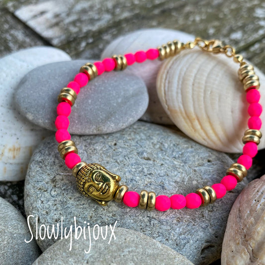 Bracelet Bouddha perles rose fluo