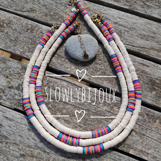 Collier de perles, collier surfeur, collier heishi, plage, summer, été, surfer, heishi, bracelet offert, printemps été, idée cadeau