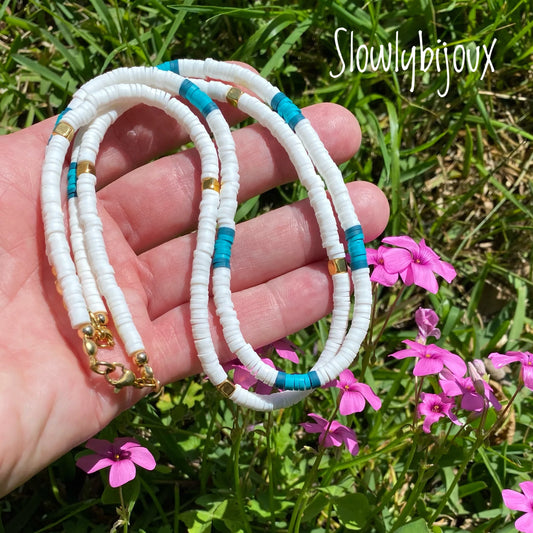Collier blanc, collier heishi blanc, collier plage