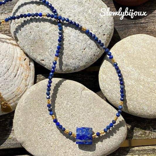 Collier Lapis Lazulli, collier ras de cou, Lapis necklace, perles naturelles semi-précieuses, perles miyuki 24k, lapis collar, idée cadeau